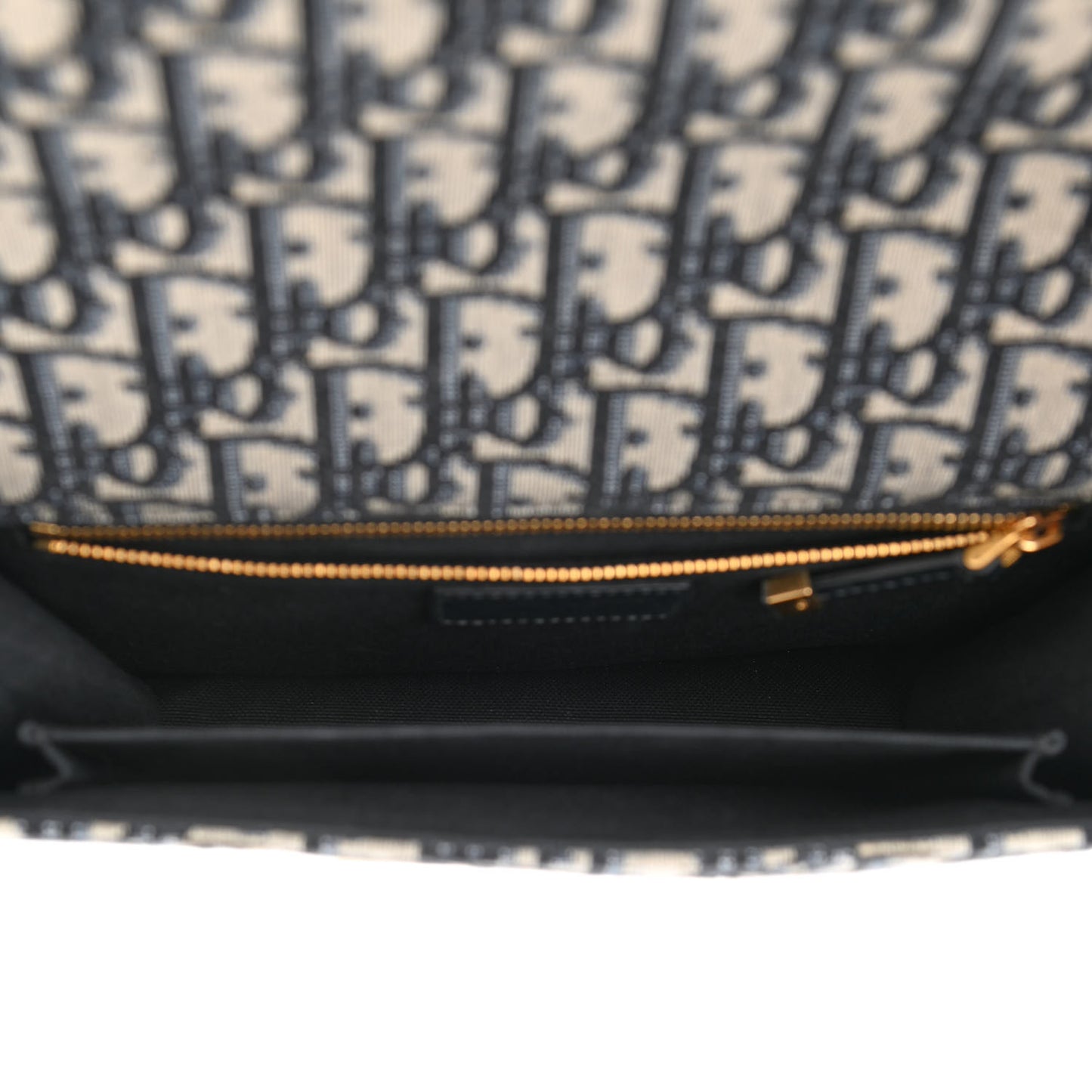 Oblique 30 Montaigne Flap Bag Blue