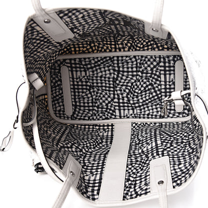 MCM Visetos Medium Liz Reversible Shopper Tote White 10 of 18