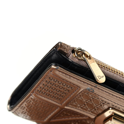 Christian Dior Metallic Patent Micro-Cannage Diorama Medium Wallet Champagne 9 of 10