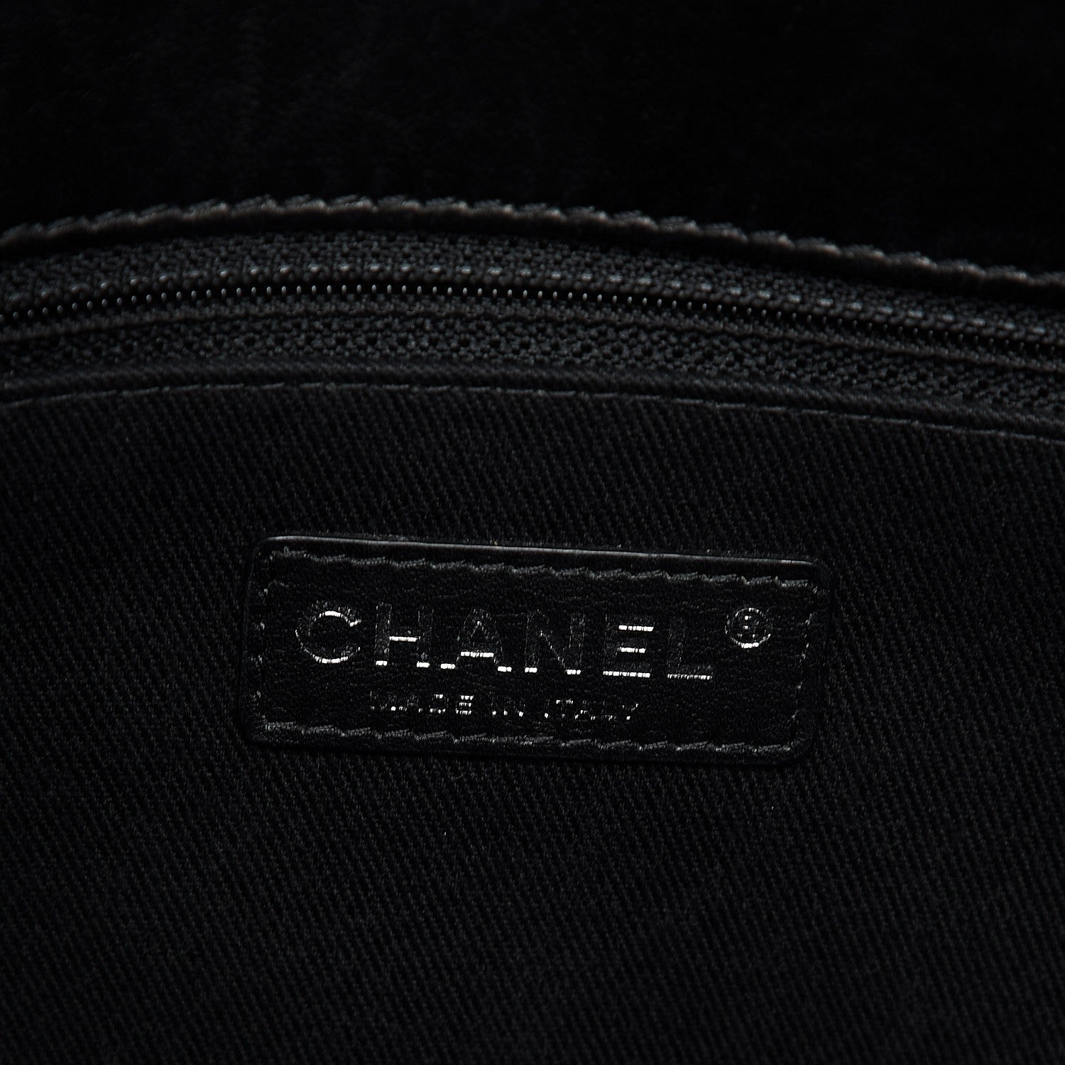 Chanel Patent Quilted Reissue 2.55 Tote Black 7 of 8