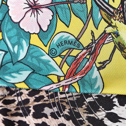 Hermes Silk Jungle Love Love Twilly Jaune Vif Canard 5 of 5
