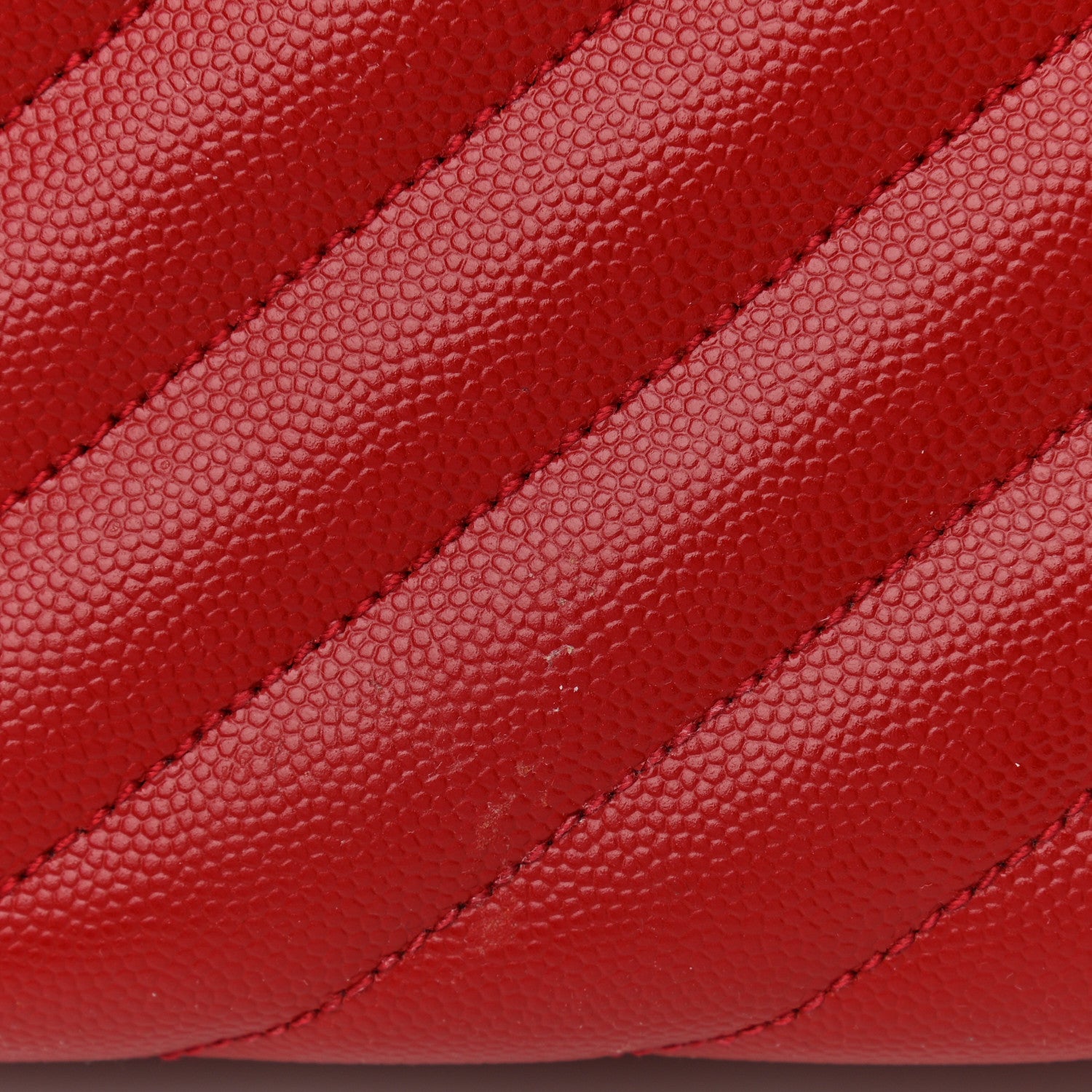 Saint Laurent Grain De Poudre Matelasse Chevron Monogram Shopping Bag Red 10 of 12