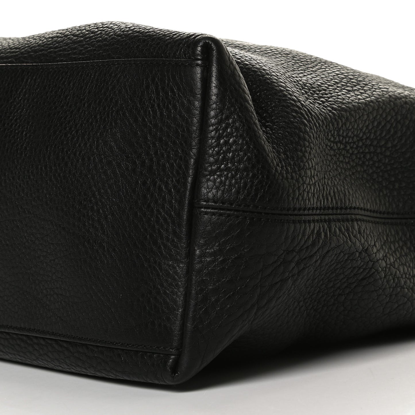 Pebbled Calfskin Medium Soho Chain Shoulder Bag Black