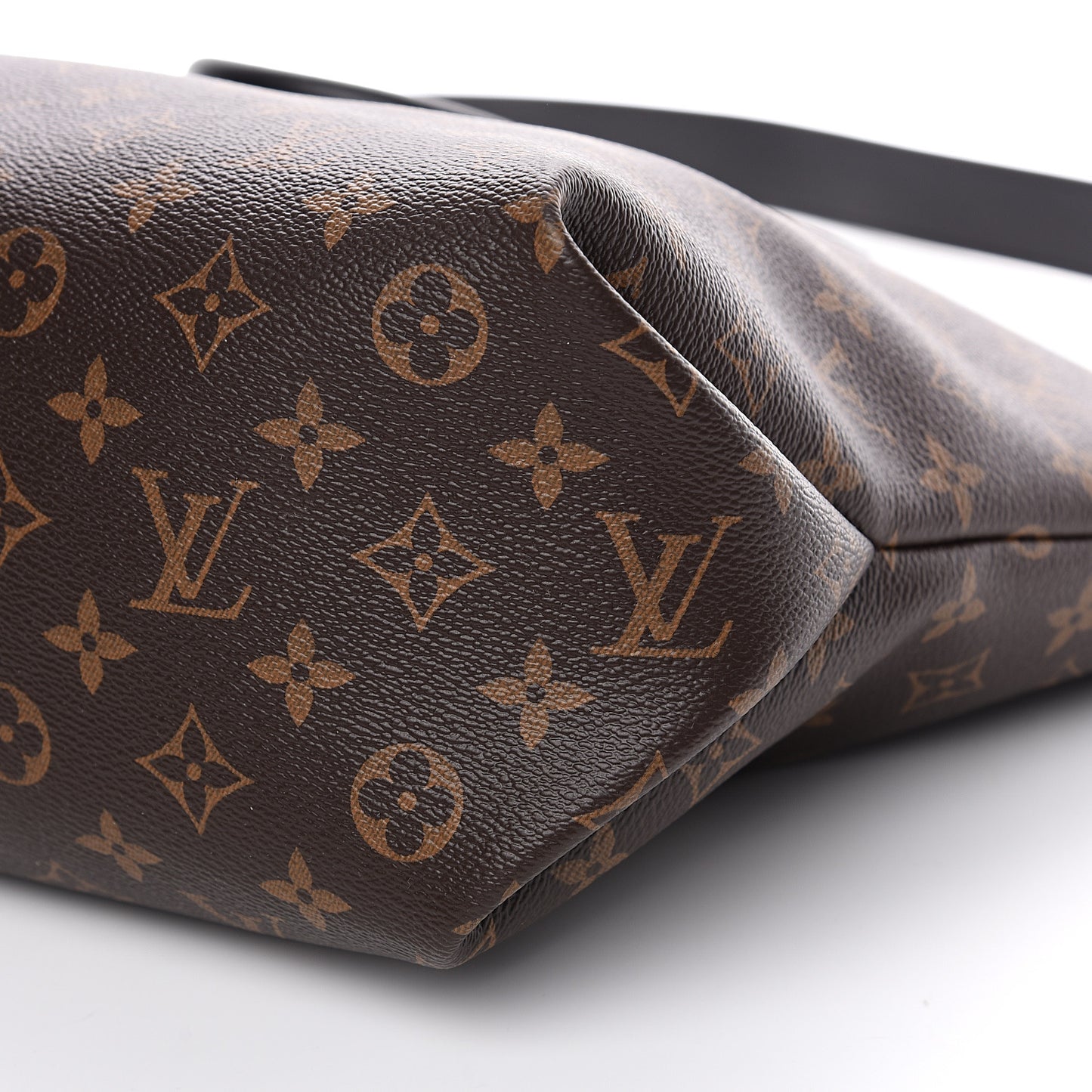 Monogram Flower Zipped Tote MM Black