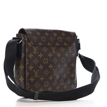 Louis Vuitton Monogram Macassar District PM 2 of 8