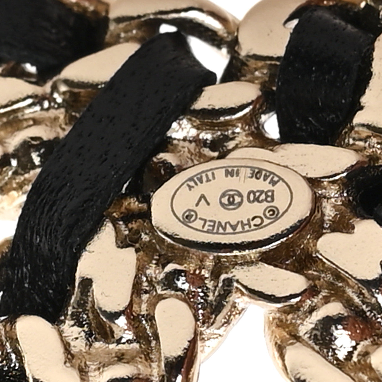 Chanel Lambskin Crystal Vintage Allure CC Chain Brooch Black Gold 3 of 4