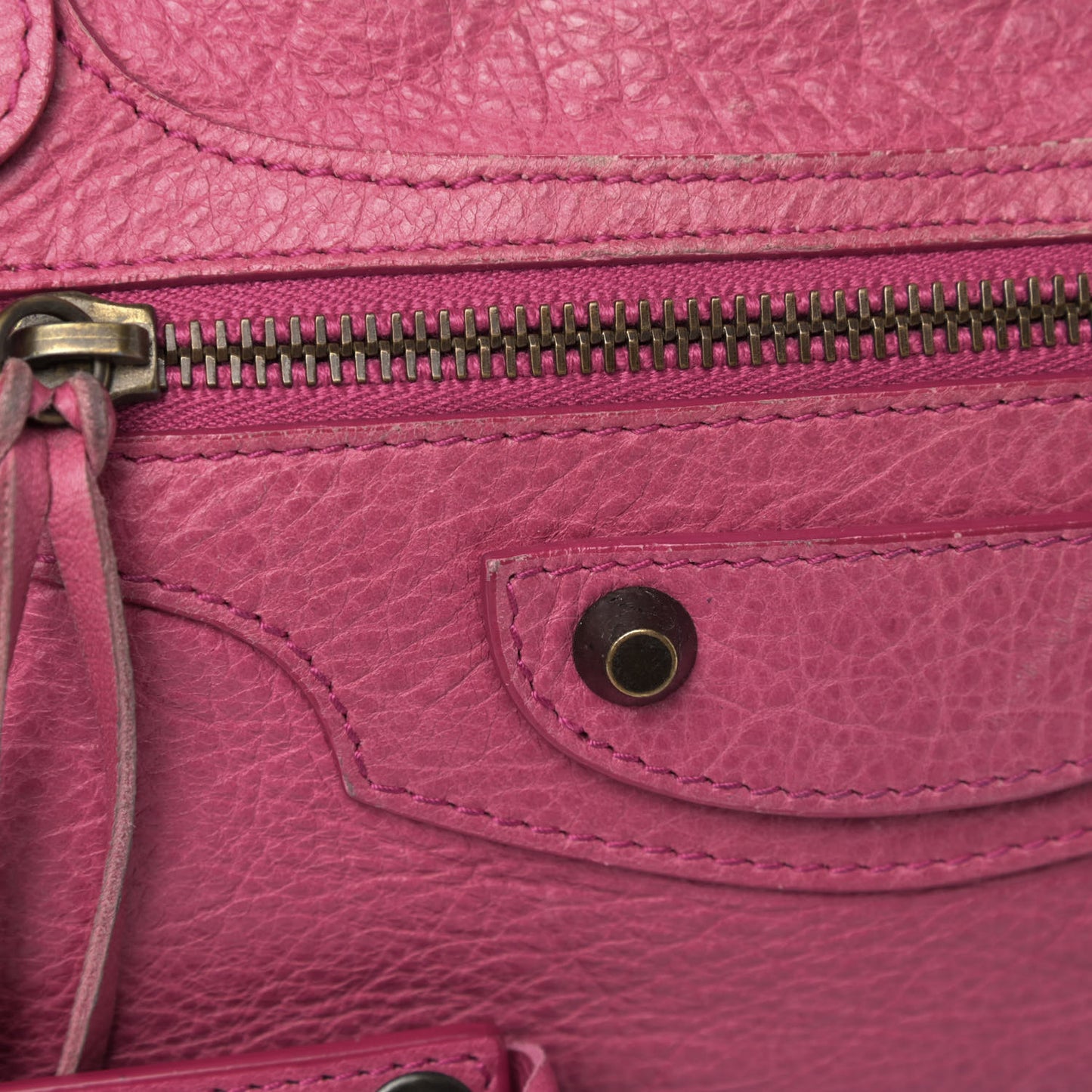 Agneau Classic Hardware City Cyclamen Fucsia
