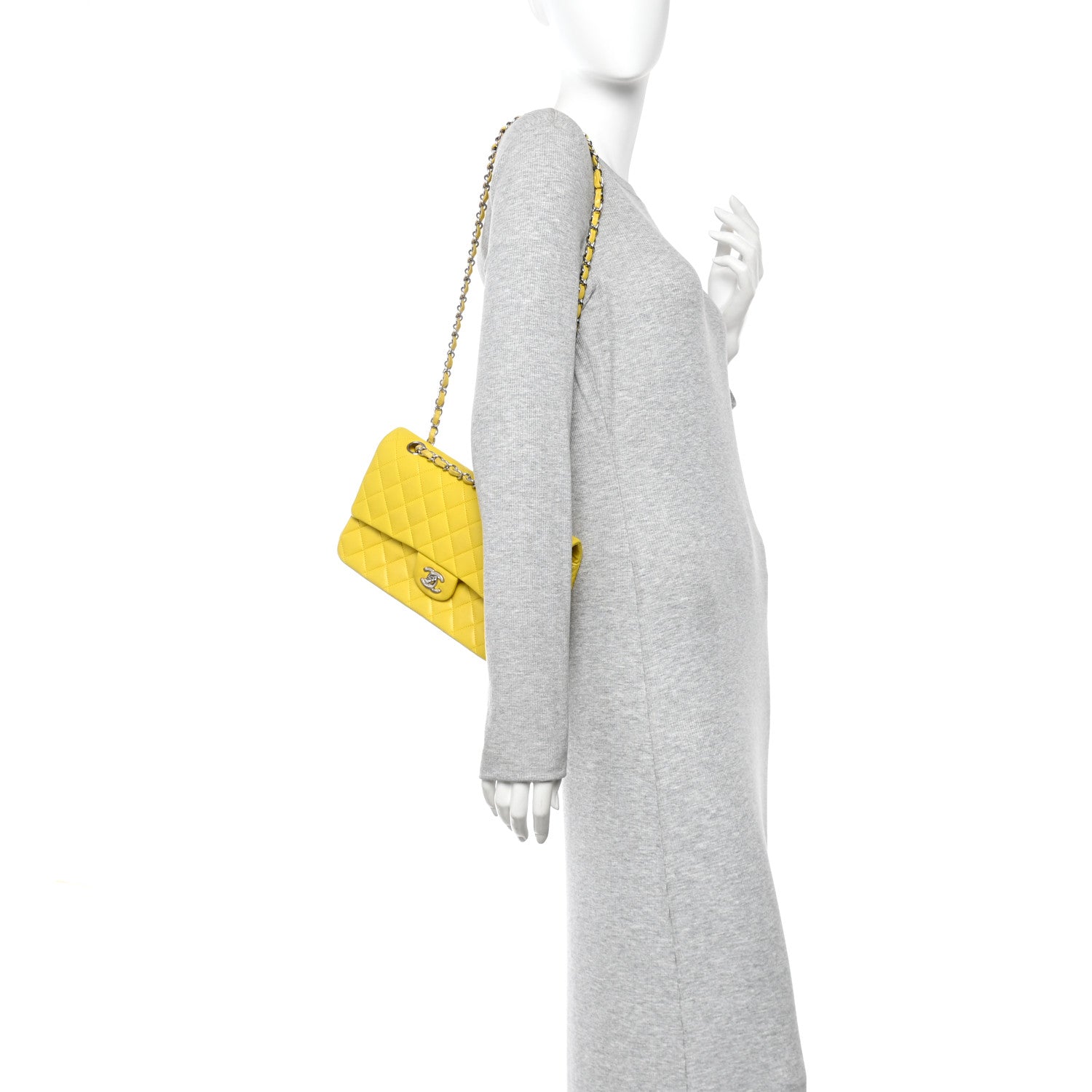 CHANEL カラーコード 129 レ パンソー ドゥ シャネル イエロー Chanel Lambskin Quilted Medium Double Flap Yellow 1882514