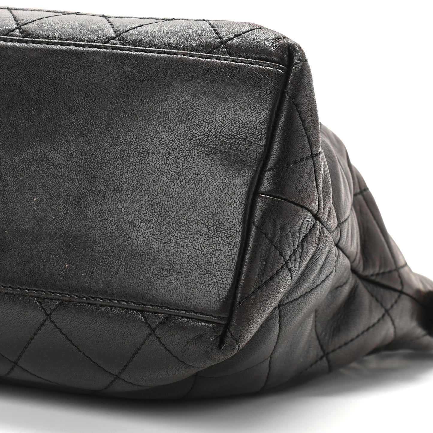 Lambskin Quilted Shoulder Bag Black