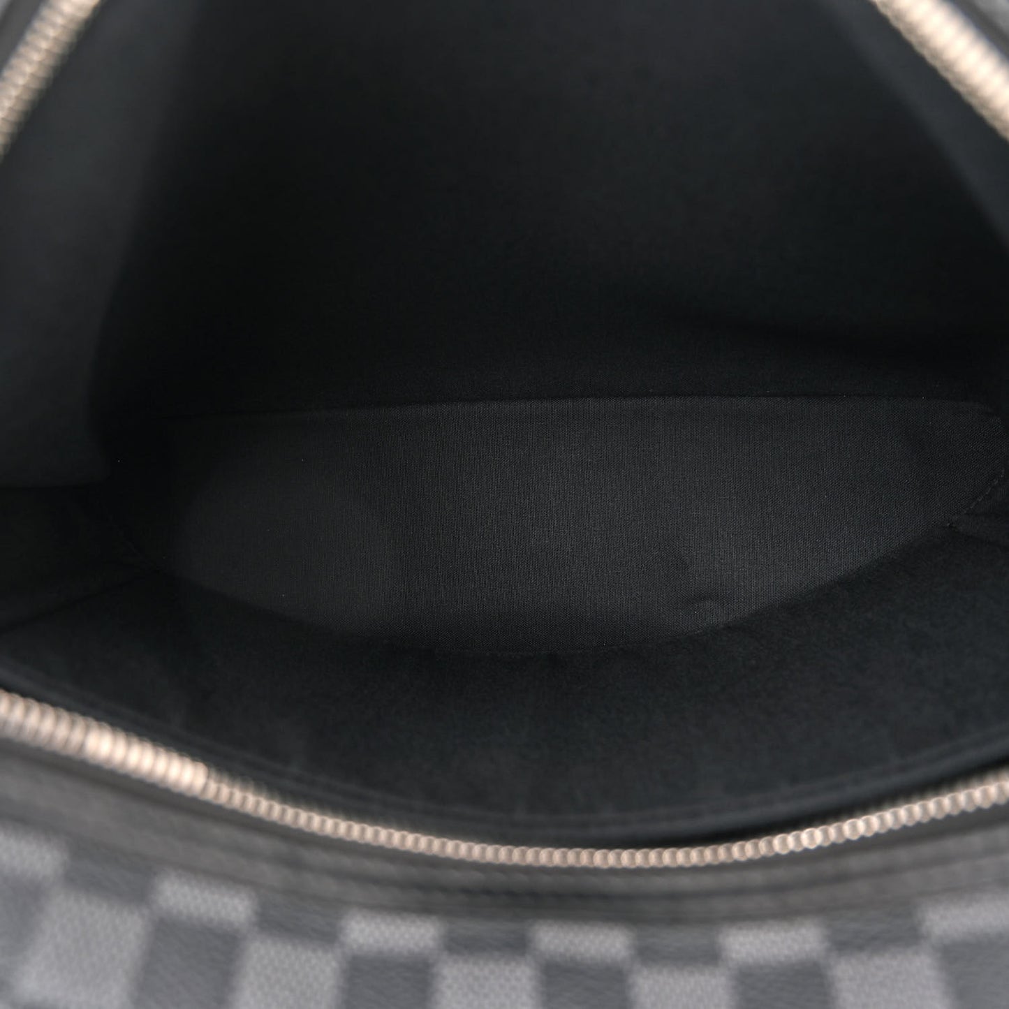 Damier Graphite Porte-Documents Voyage GM