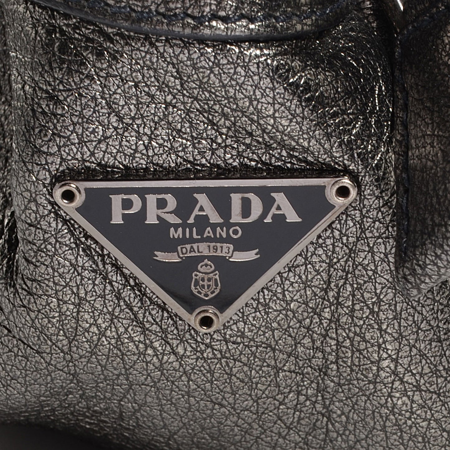 Vitello Daino Small Shoulder Bag Silver