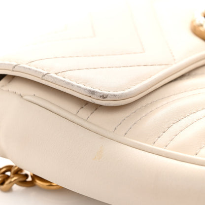 Gucci Calfskin Matelasse Pearly GG Marmont Chain Belt Bag Mystic White 13 of 15