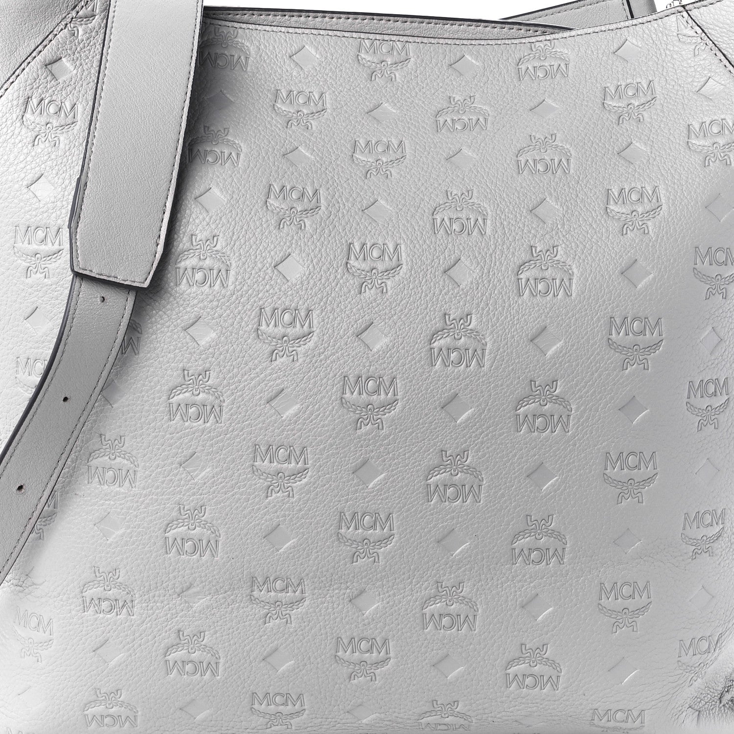 MCM Calfskin Ottomar Monogram Medium Klara Hobo New Beige 8 of 9