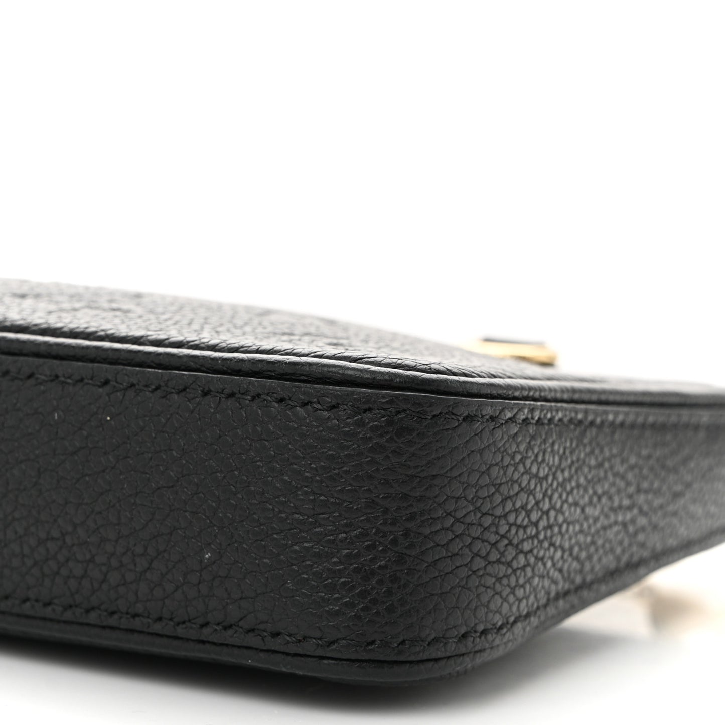 Empreinte Easy Pouch On Strap Black