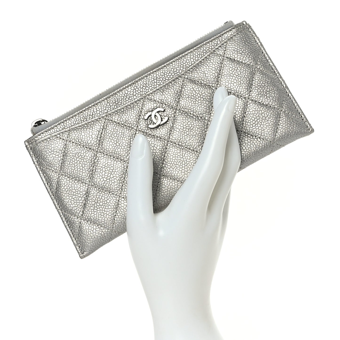 Metallic Caviar Quilted Classic Zip Pouch Silver
