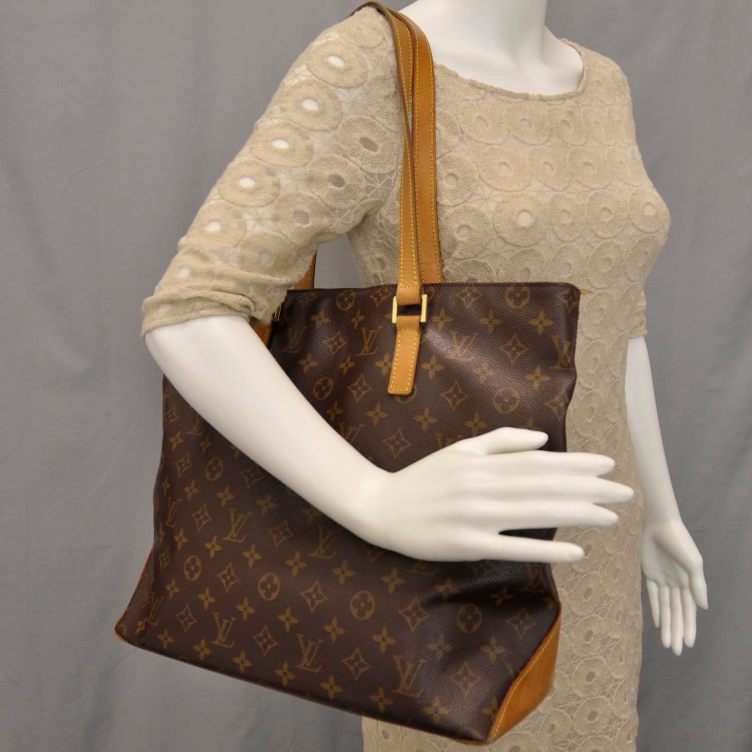Louis Vuitton Monogram Cabas Mezzo 2 of 7