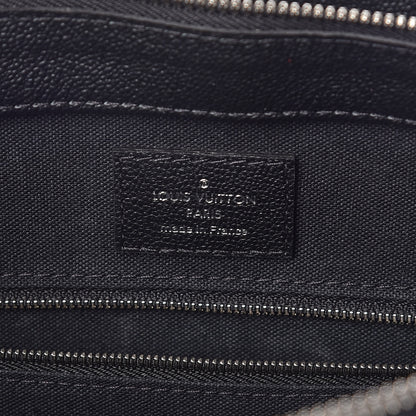 Louis Vuitton Epi Vaneau MM Quetsche 7 of 10