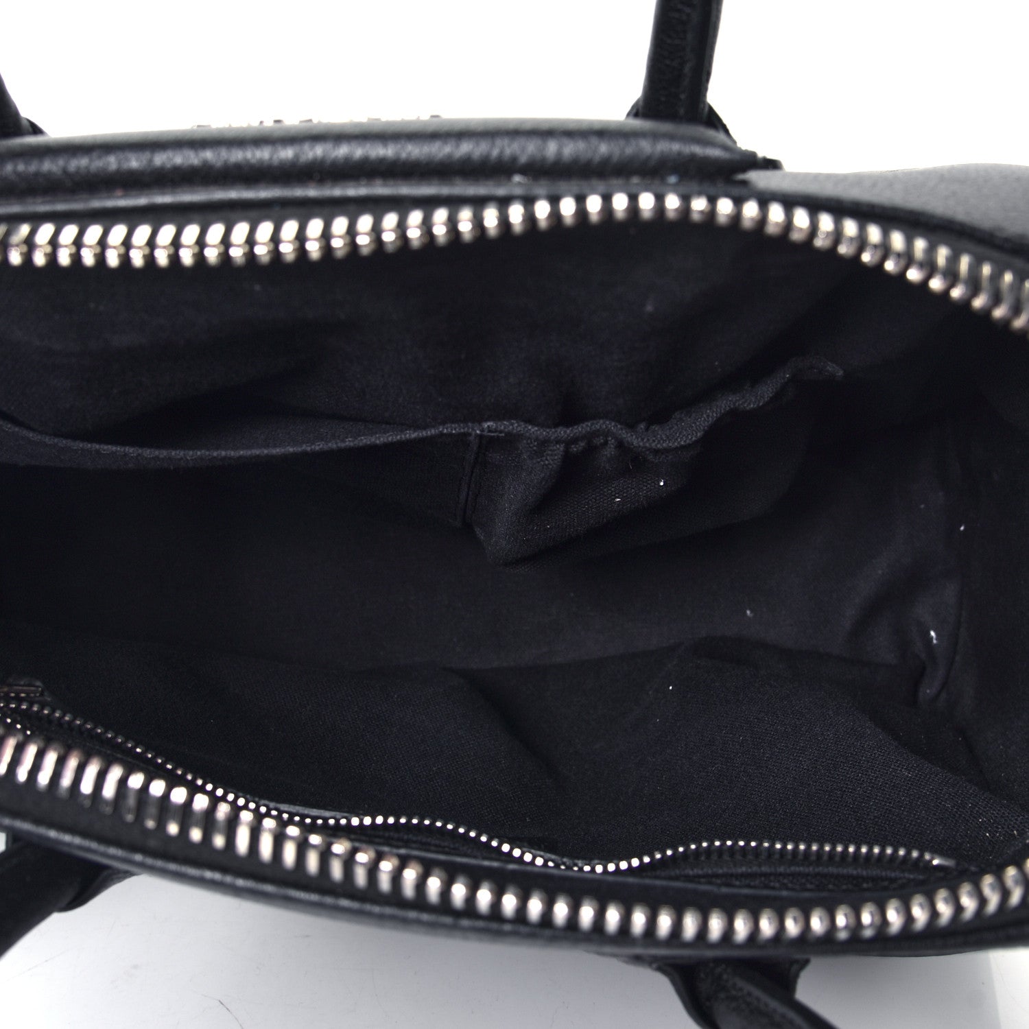 Givenchy Sugar Goatskin Medium Antigona Black 4 of 4