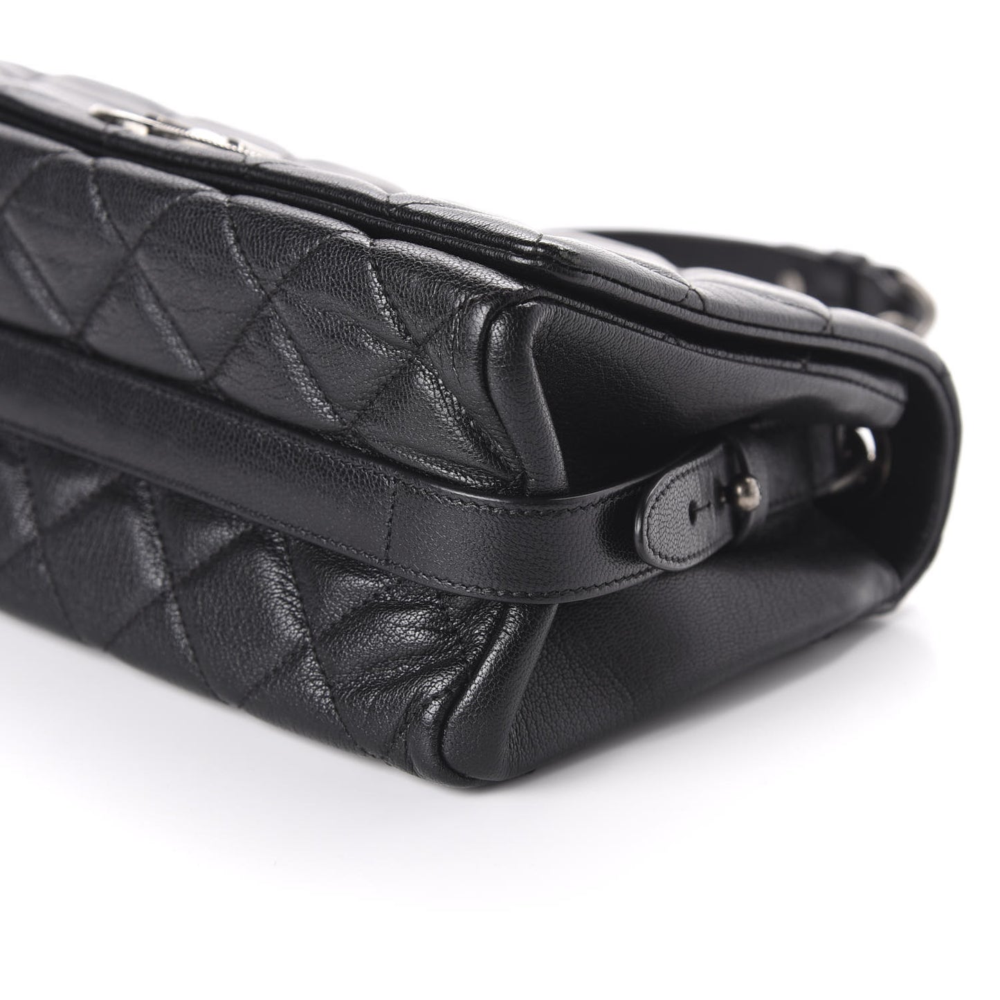 Goatskin Quilted Medium City Rock Flap Black