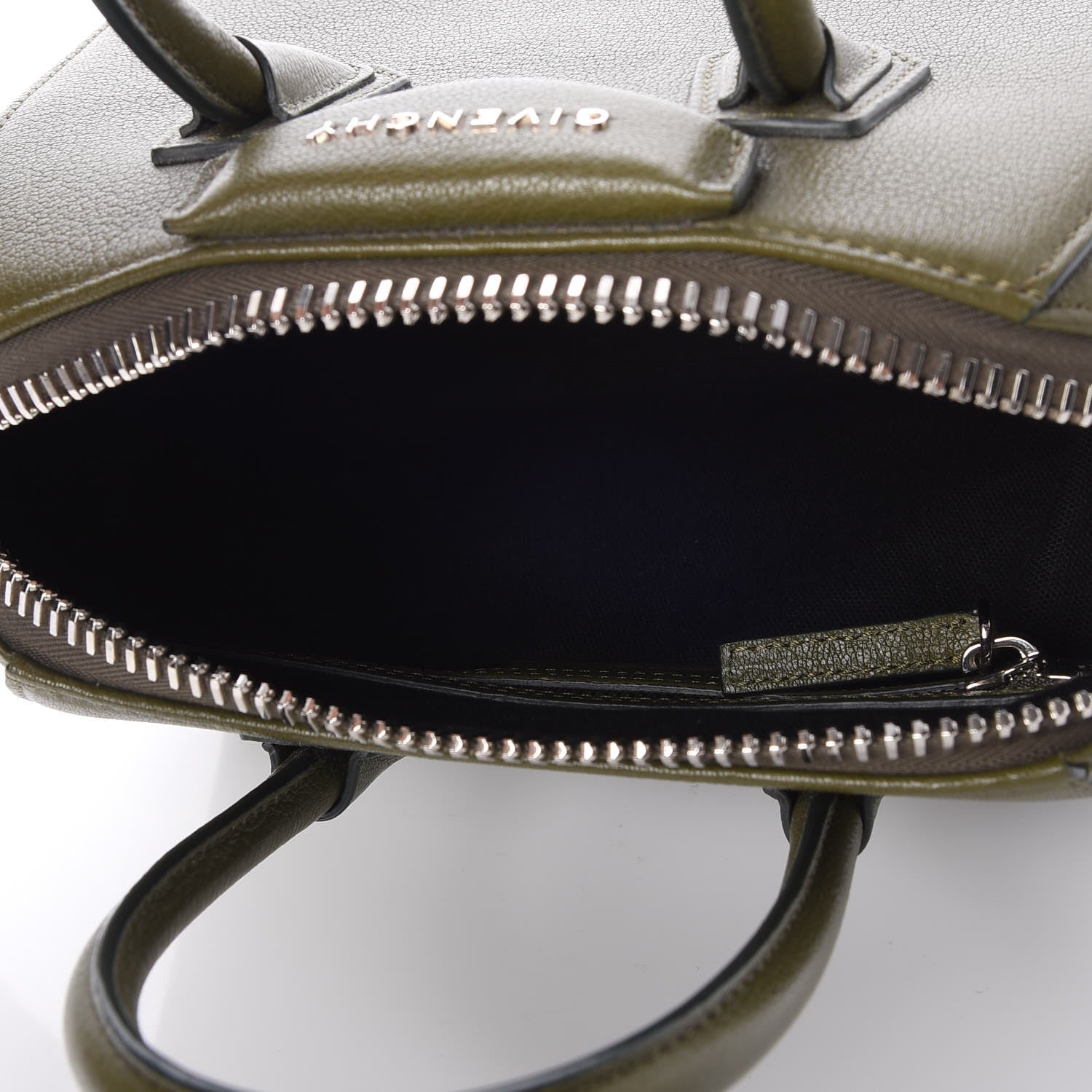Givenchy Sugar Goatskin Mini Antigona Khaki 5 of 7