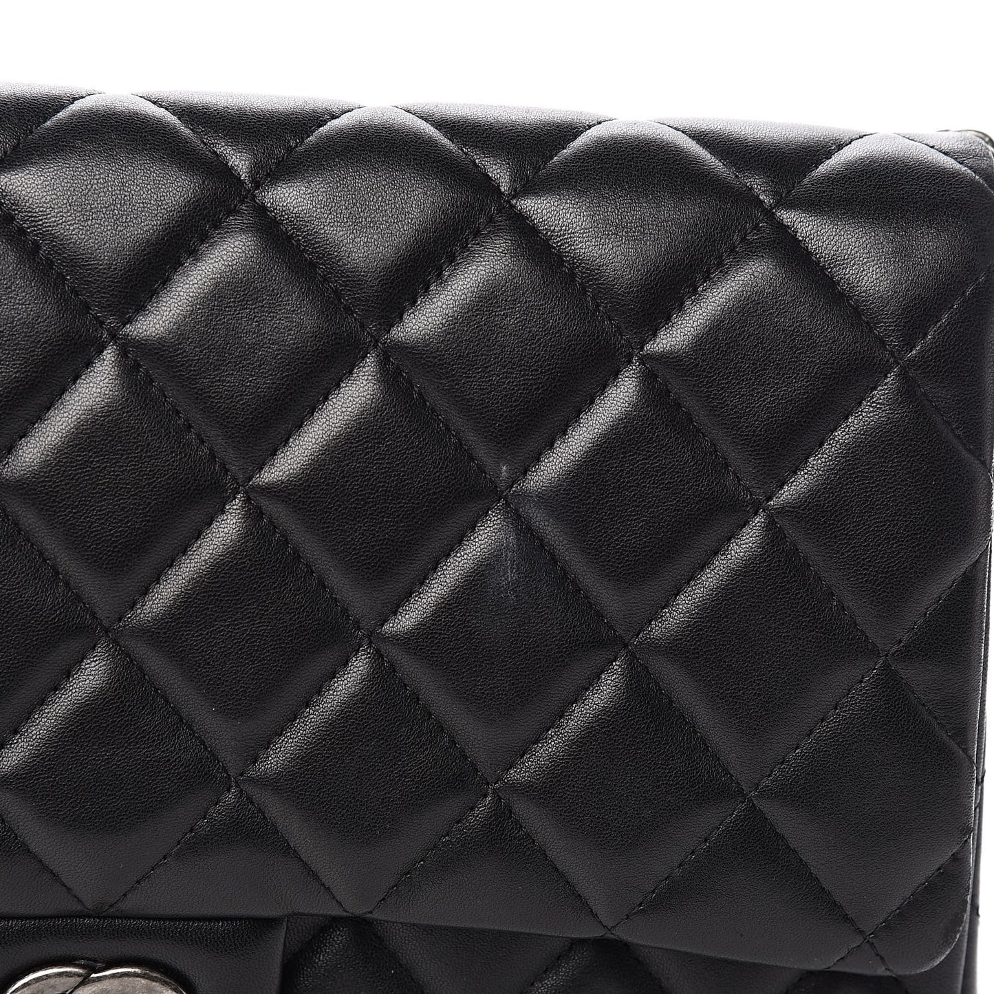 Lambskin Quilted Clutch With Chain Flap Black