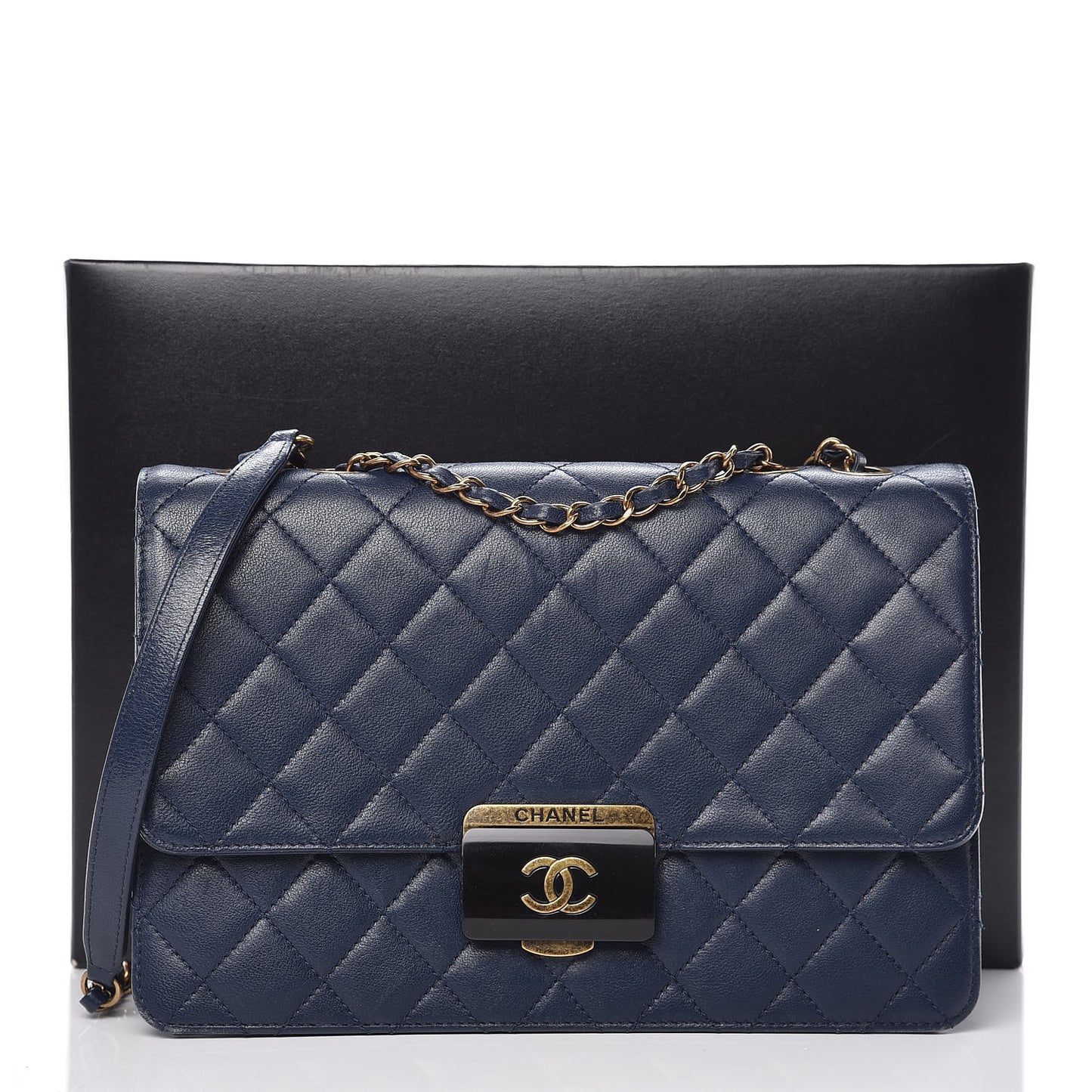 Sheepskin Quilted Large Beauty Lock Flap Navy Blue