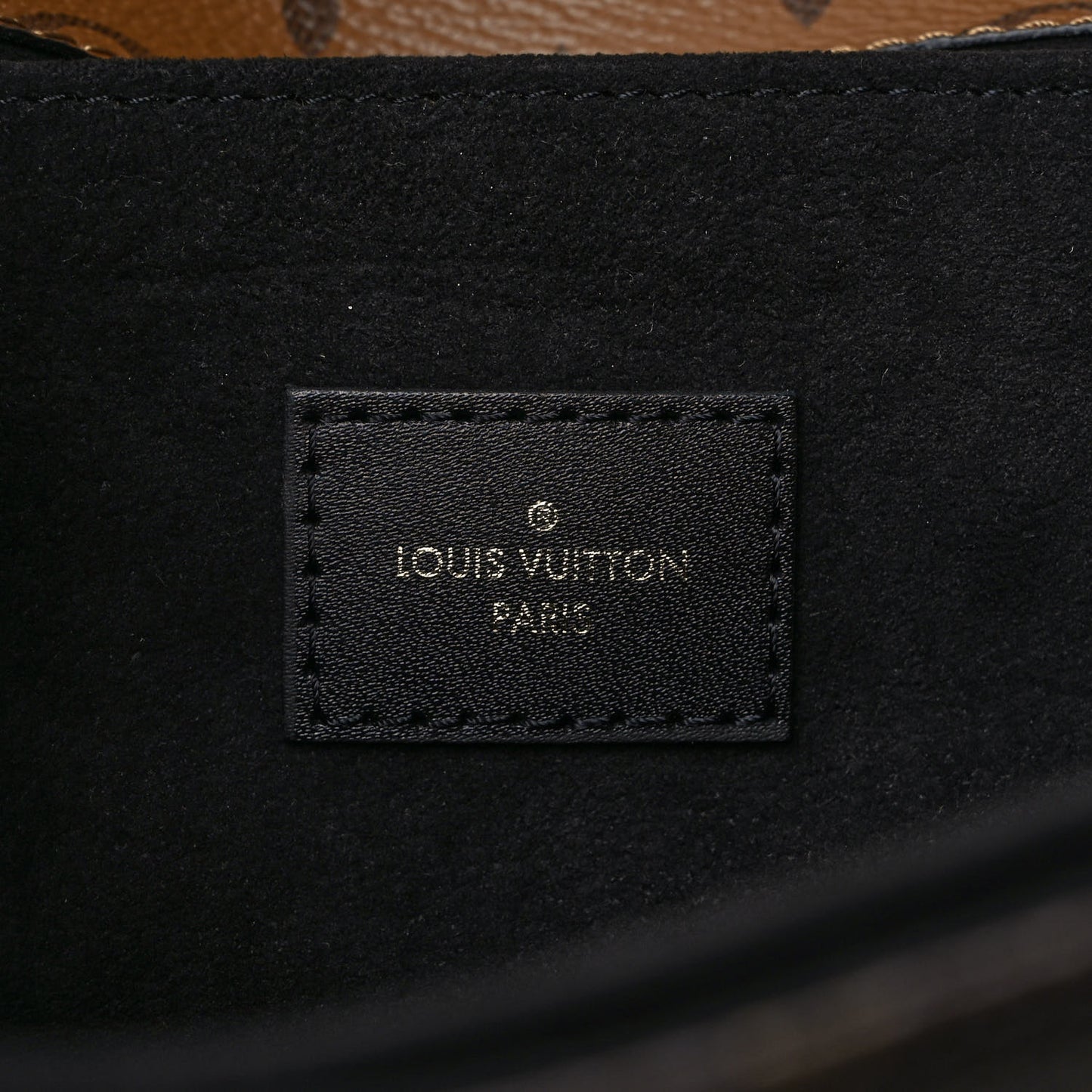 Reverse Monogram Pochette Metis