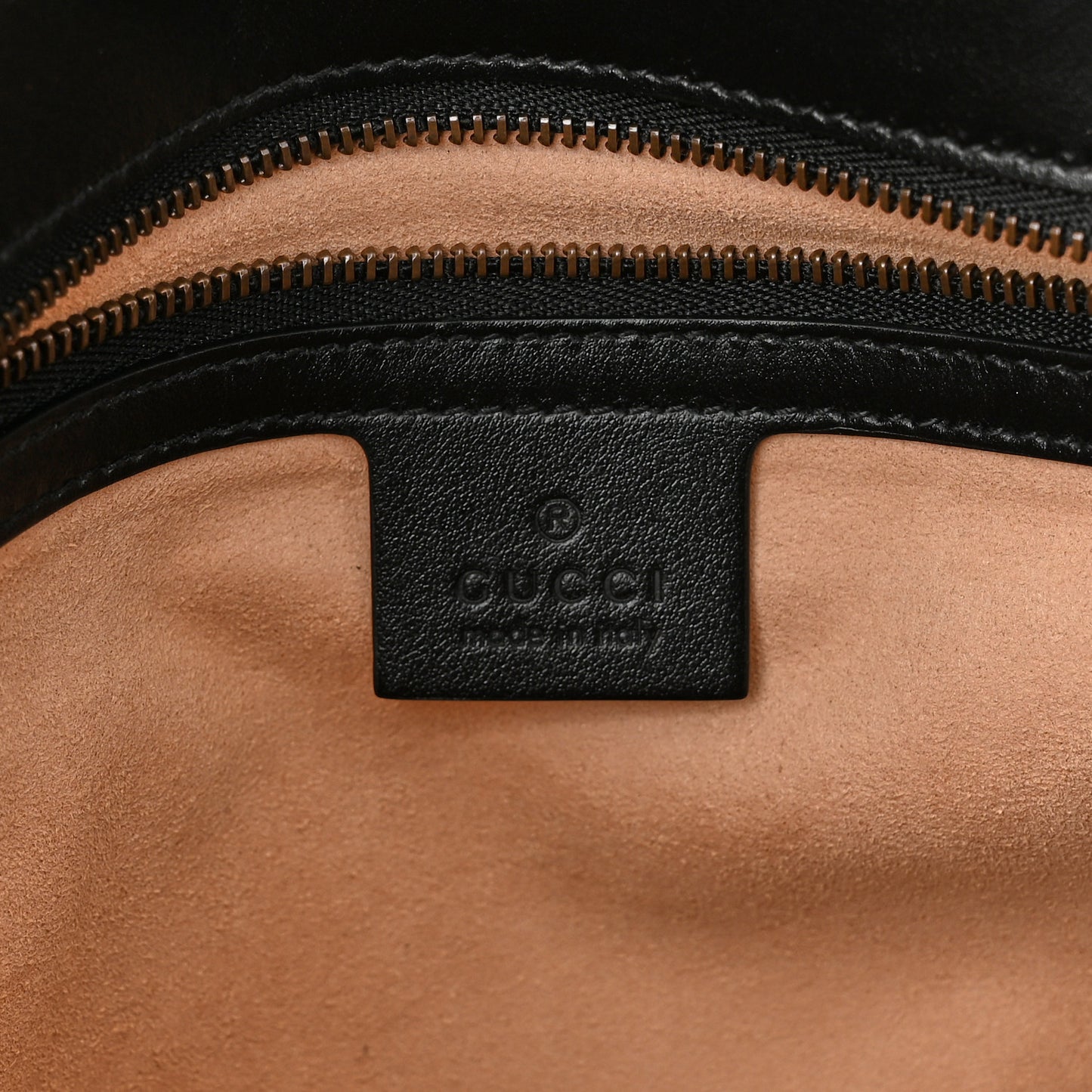 Calfskin Matelasse Medium GG Marmont Shoulder Bag Black