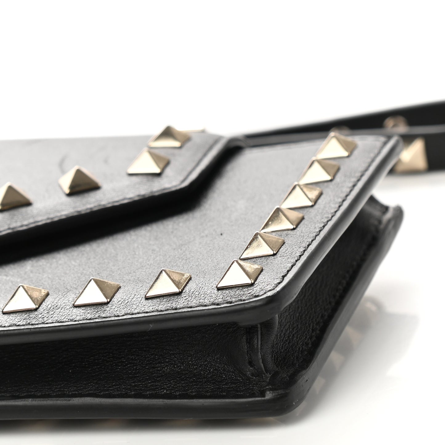 Calfskin Rockstud Phone Case With Chain Black