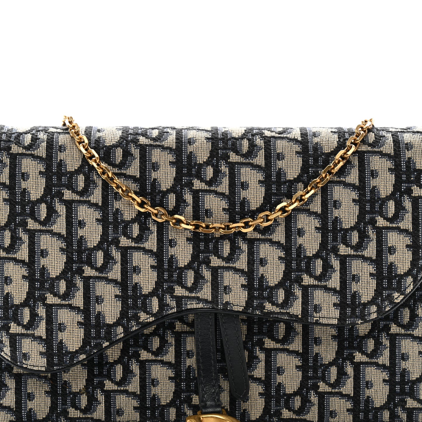 Oblique Saddle Chain Pouch Blue