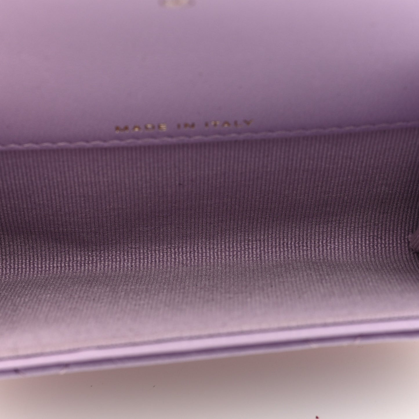 Shiny Goatskin Quilted Chanel 19 Flap Card Holder Light Purple