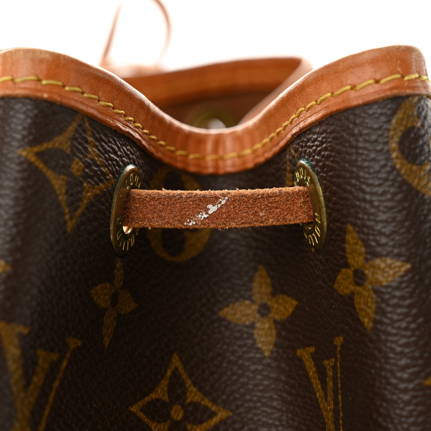 Monogram Noe