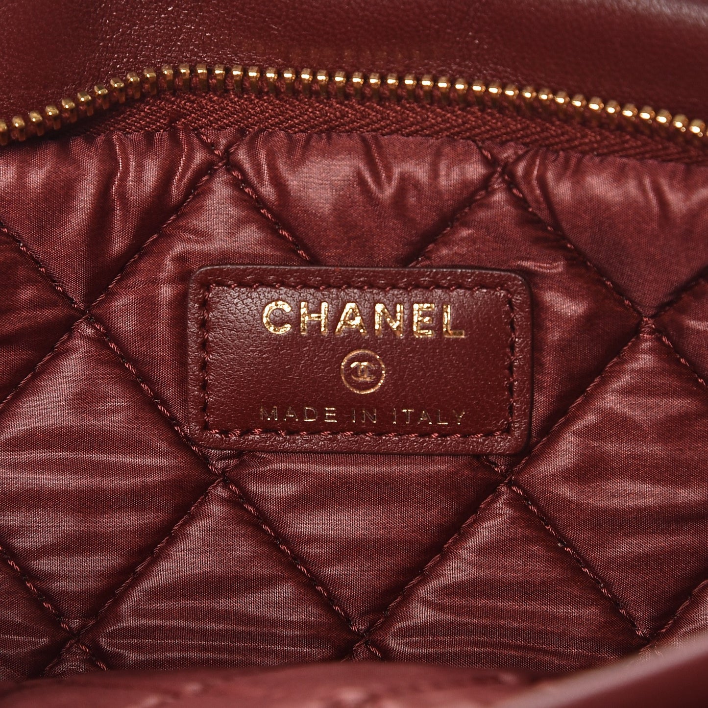 Lambskin Quilted Beauty CC Boy Clutch Red