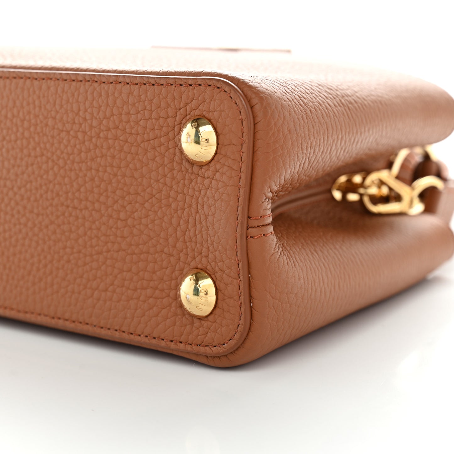 Taurillon Capucines BB Tan