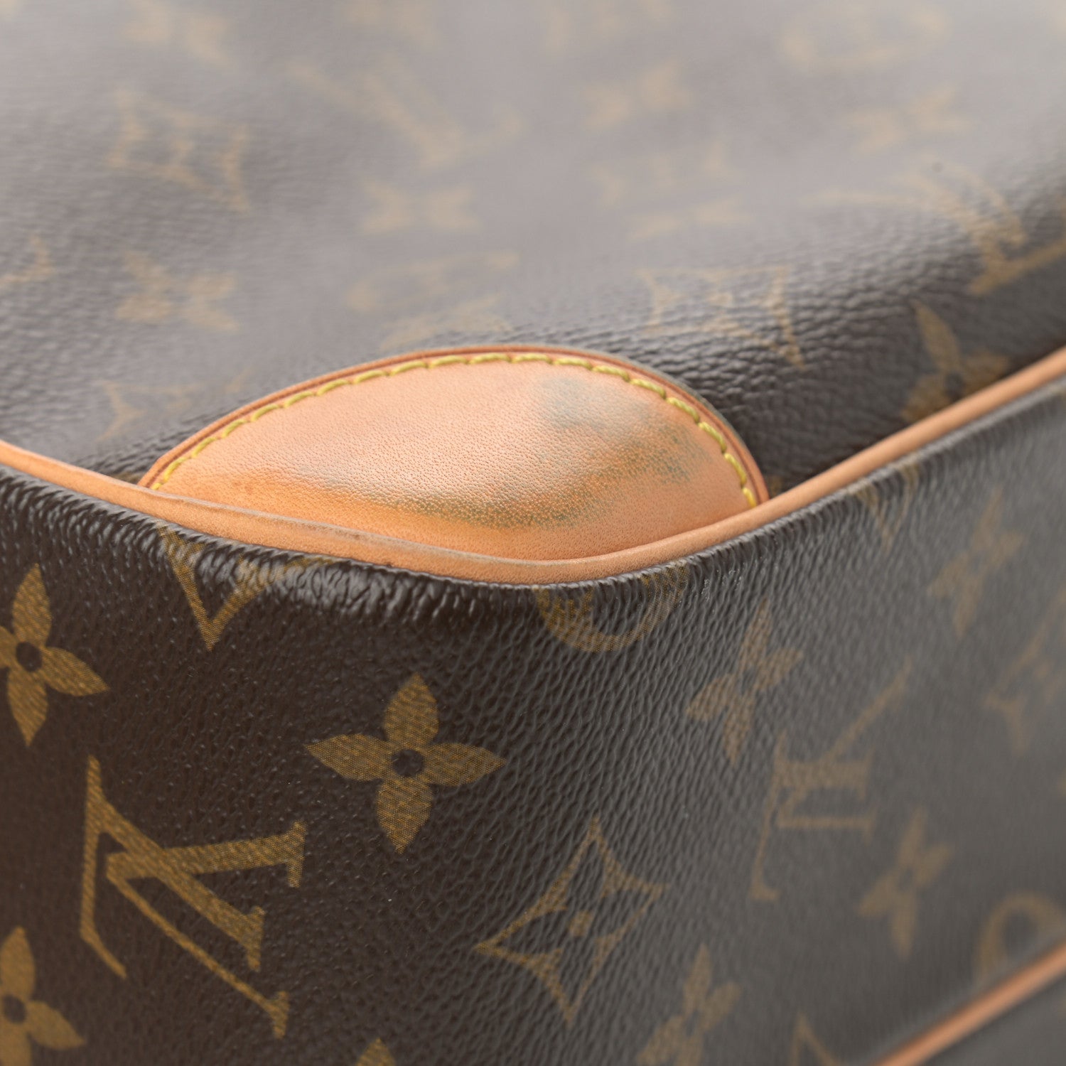 Louis Vuitton Monogram Nil 28 10 of 13