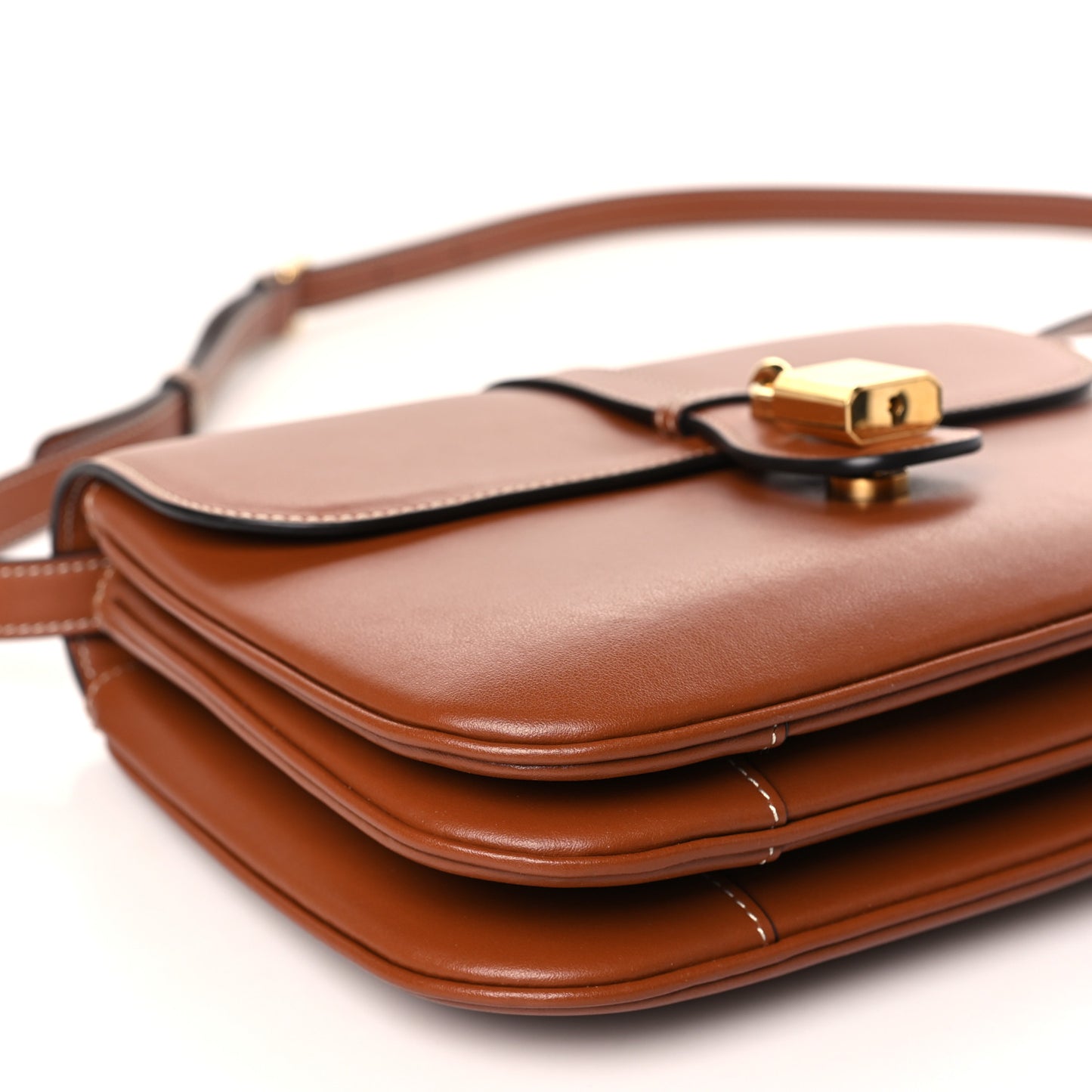 Smooth Calfskin Medium Tabou Tan