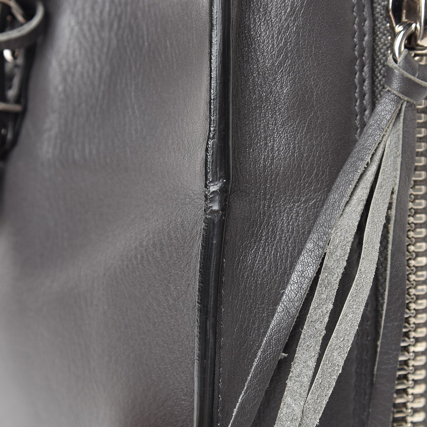 Veau Papier A6 Zip Around Tote Gris Fossile