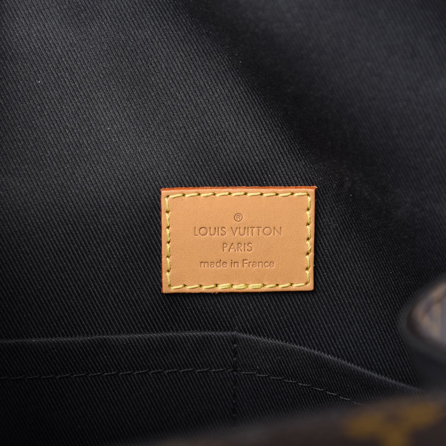 Monogram LV Ivy