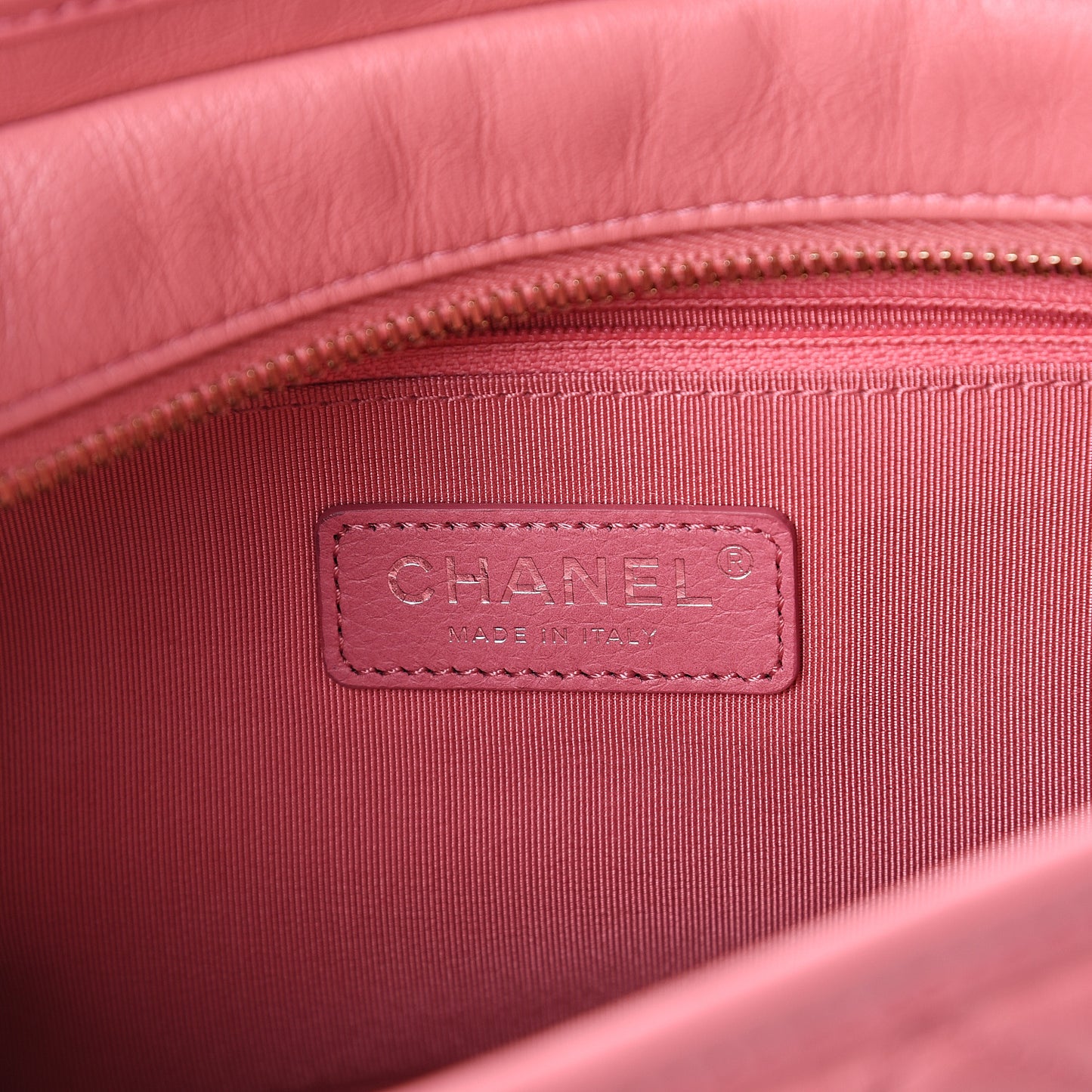 Aged Smooth Calfskin Quilted Medium Gabrielle Logo Hobo Pink