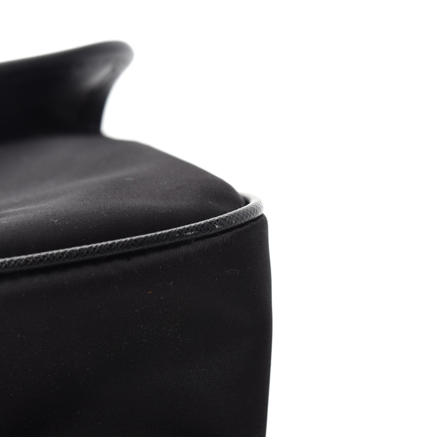 Tessuto Nylon Saffiano Logo Messenger Bag Black