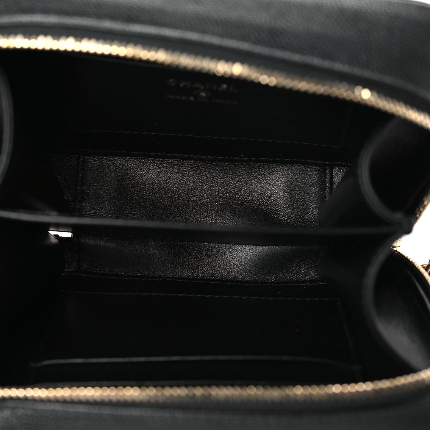 Caviar Quilted CC Filigree Vanity Clutch With Chain Black