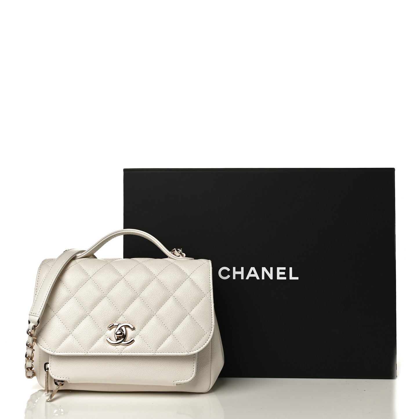 Caviar Quilted Medium Business Affinity Flap White