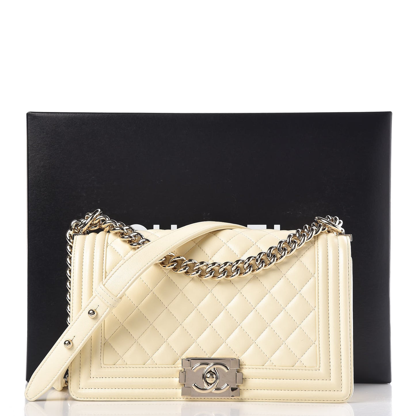 Lambskin Quilted Medium Boy Flap Light Beige