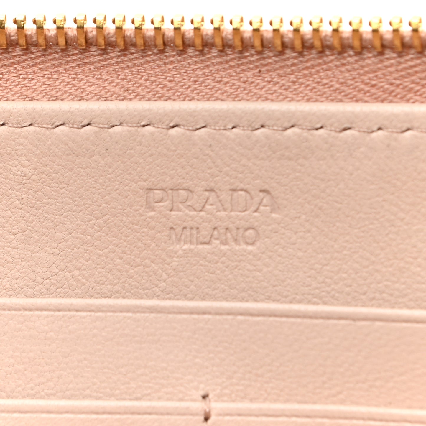 Nappa Gaufre Zip Around Wallet Cipria