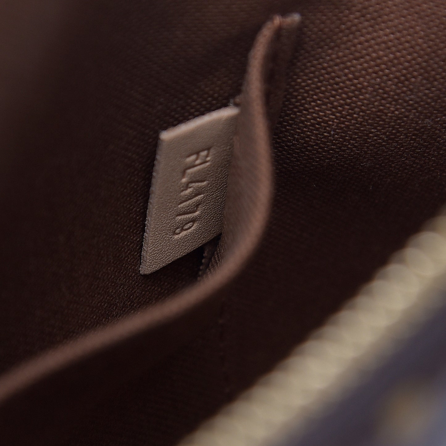 Monogram Alma BB