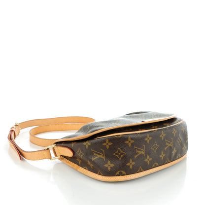 Louis Vuitton Monogram Menilmontant PM 4 of 9
