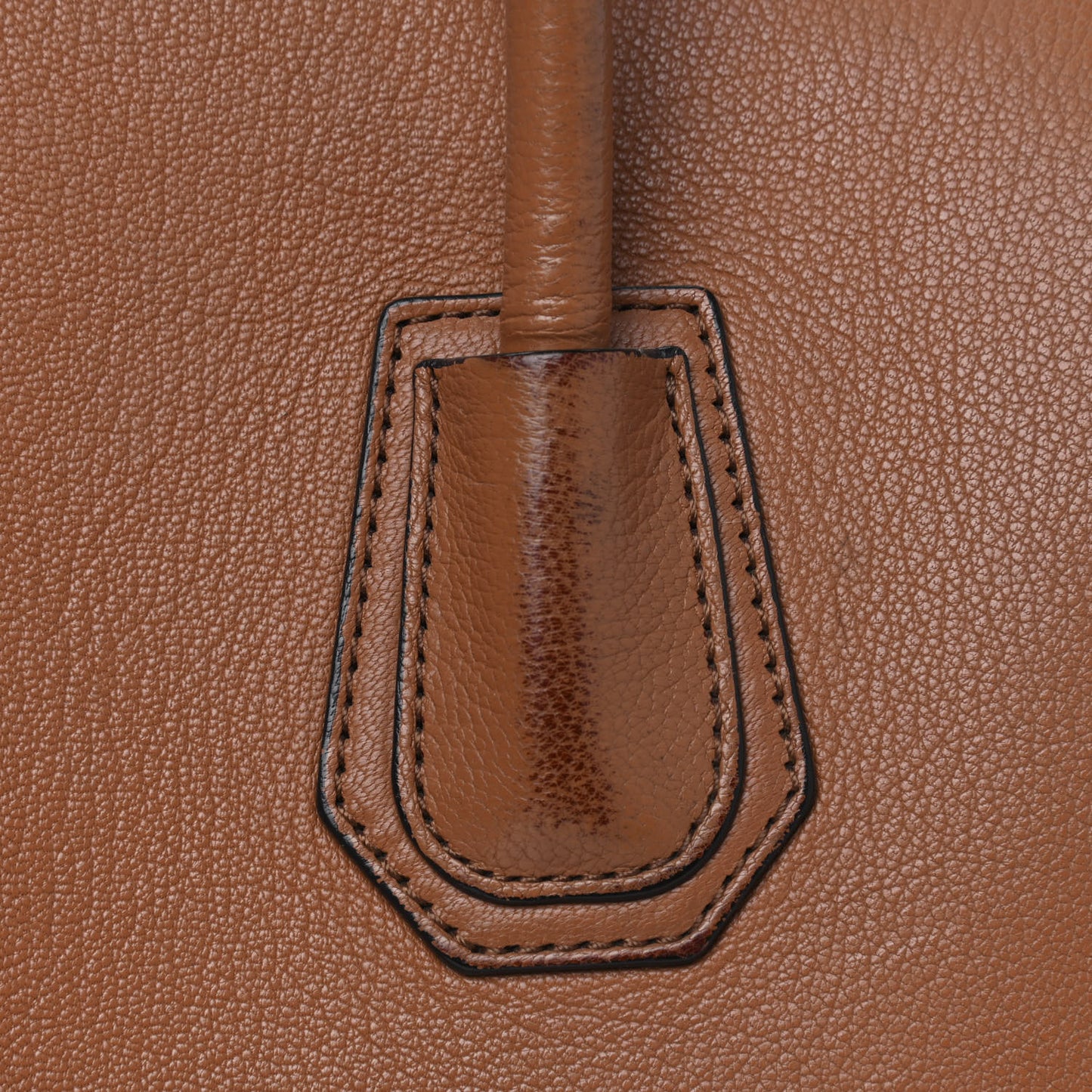 Sugar Goatskin Medium Antigona Cognac