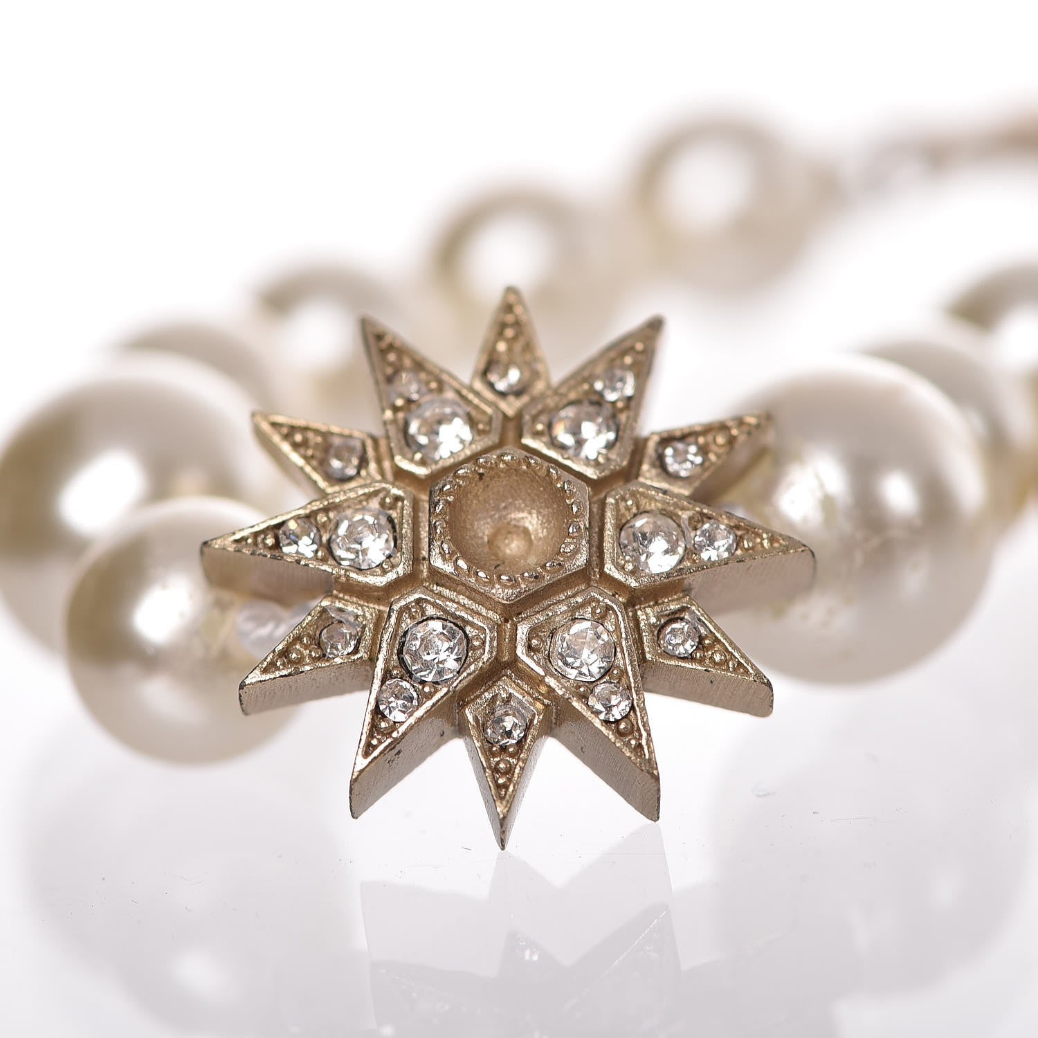Chanel Crystal Pearl CC Star Bracelet Light Gold 6 of 8