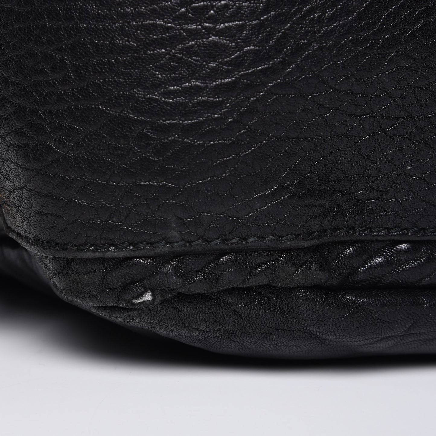 Grained Calfskin Medium Besace Shoulder Bag Black