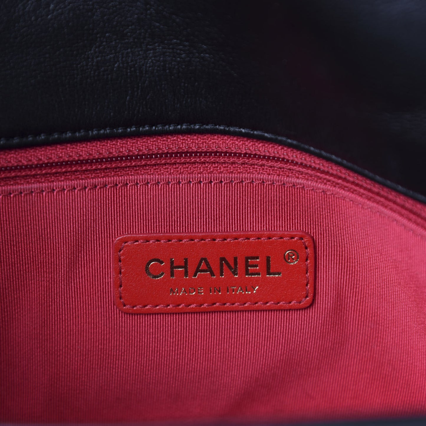 Calfskin Quilted Enchained Flap Black